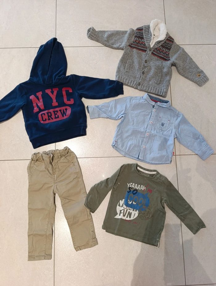 Lot vêtement garçon 18mois