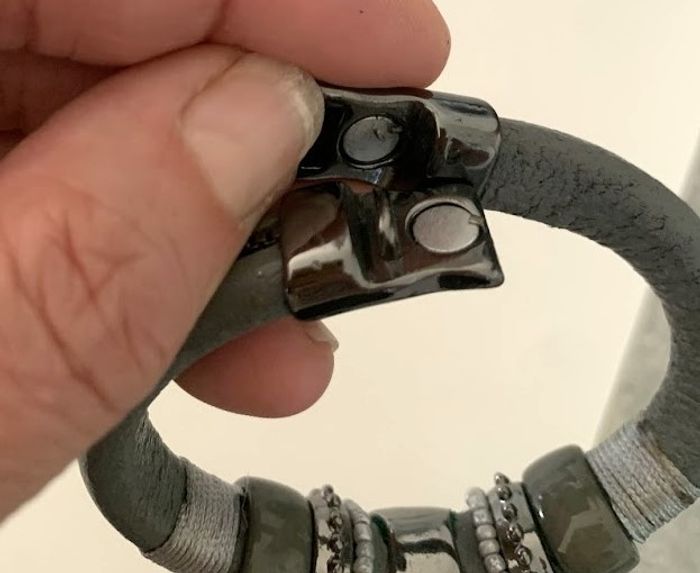 Bracelet homme/femme style urbain gris et perles - photo numéro 6