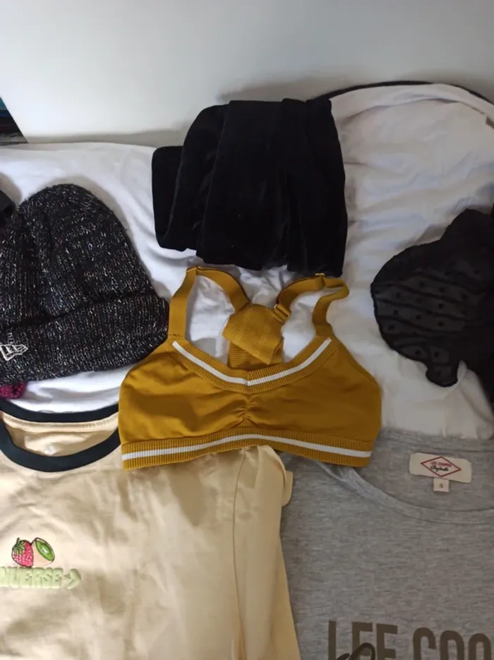 Lot de 11 vêtements femme+2 ceintures taille XS /M(lot19) - photo numéro 3