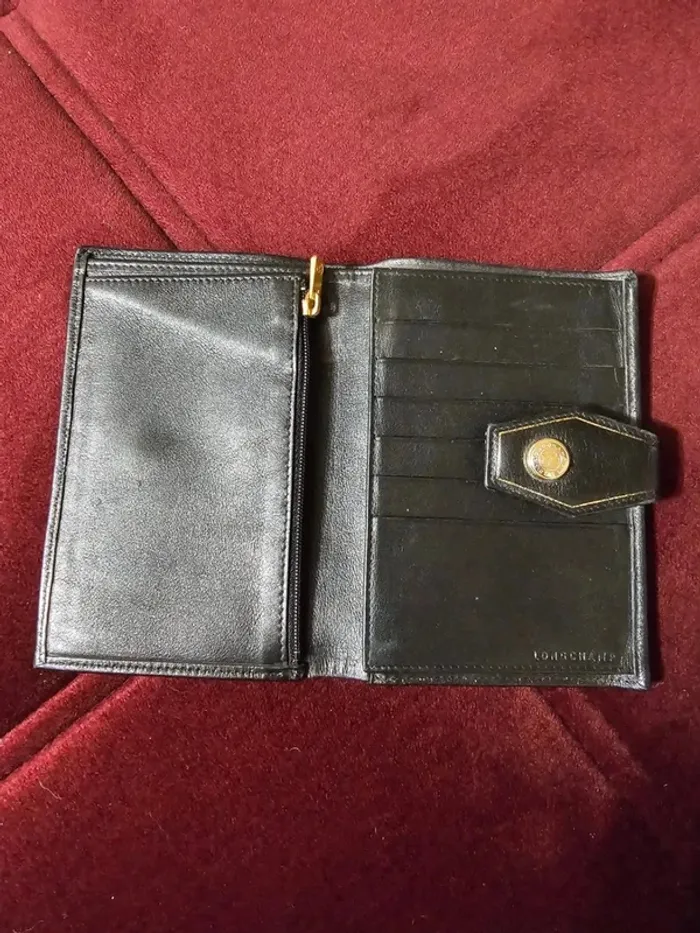 Portefeuille Longchamp en Cuir Noir - Élégant & Intemporel - Très Bon État - photo numéro 3