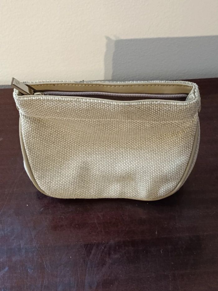 Trousse de beauté Molton Brown - photo numéro 2