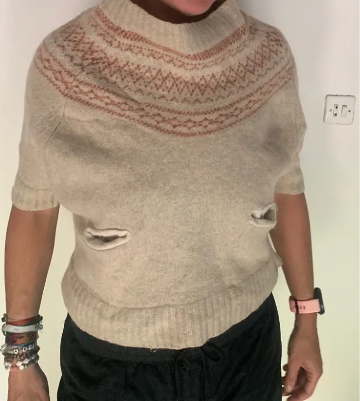 Pull manches courtes style crop top – Studio Clip – Taille M - photo numéro 2