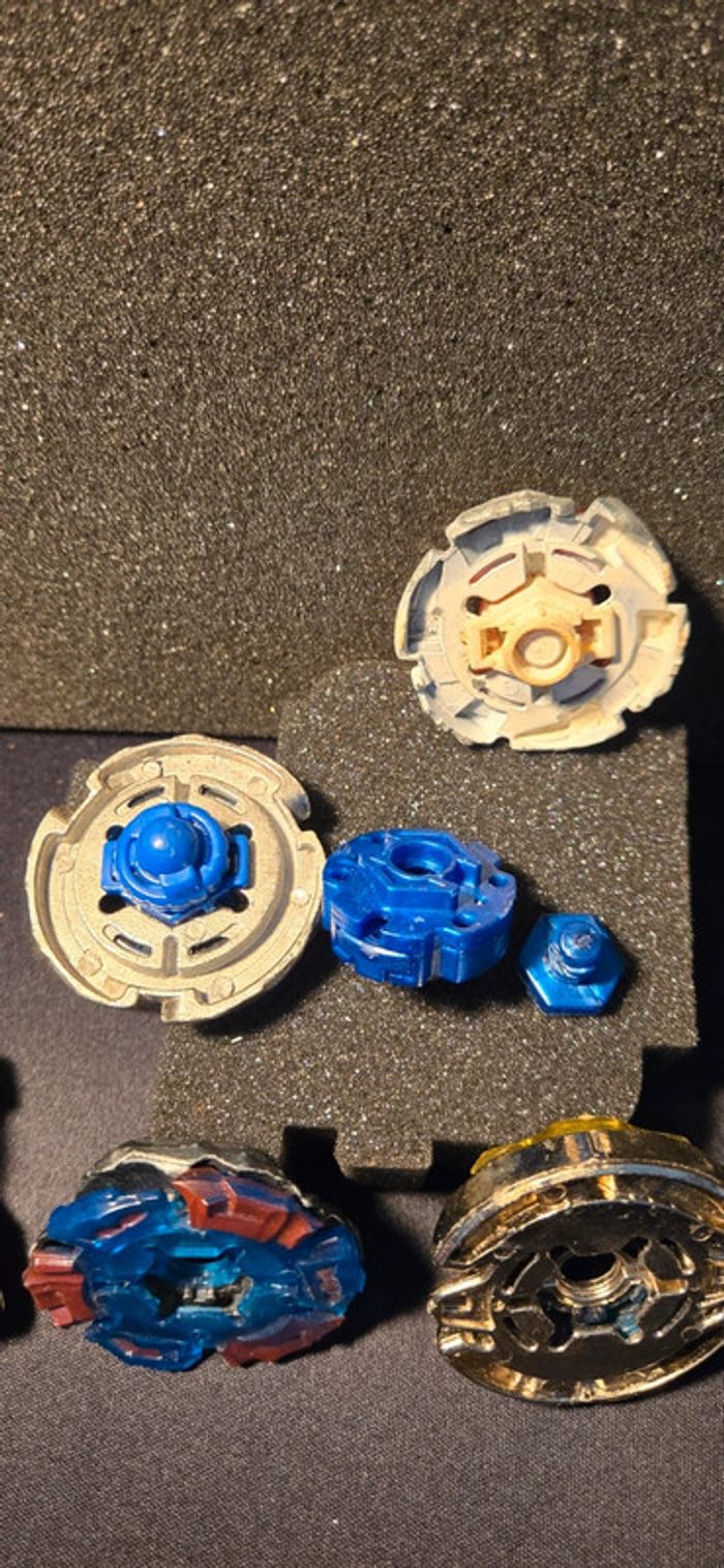 Lot de pièces toupies Beyblade - photo numéro 5