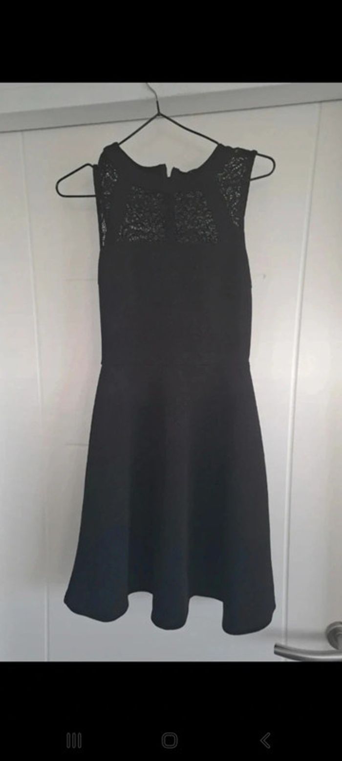 Petite robe noire Jennyfer XS