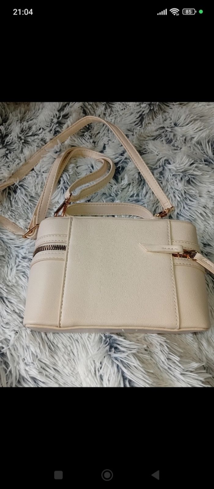 Sac bandoulière format vanity Primark – Crème/Beige – Très bon état - photo numéro 3