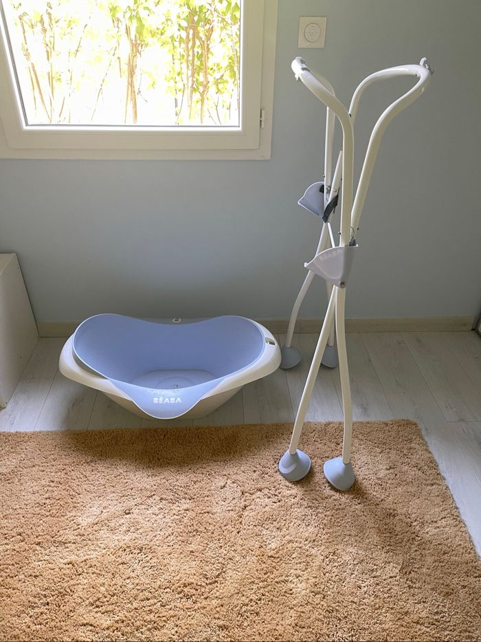 Baignoire Beaba sur pieds