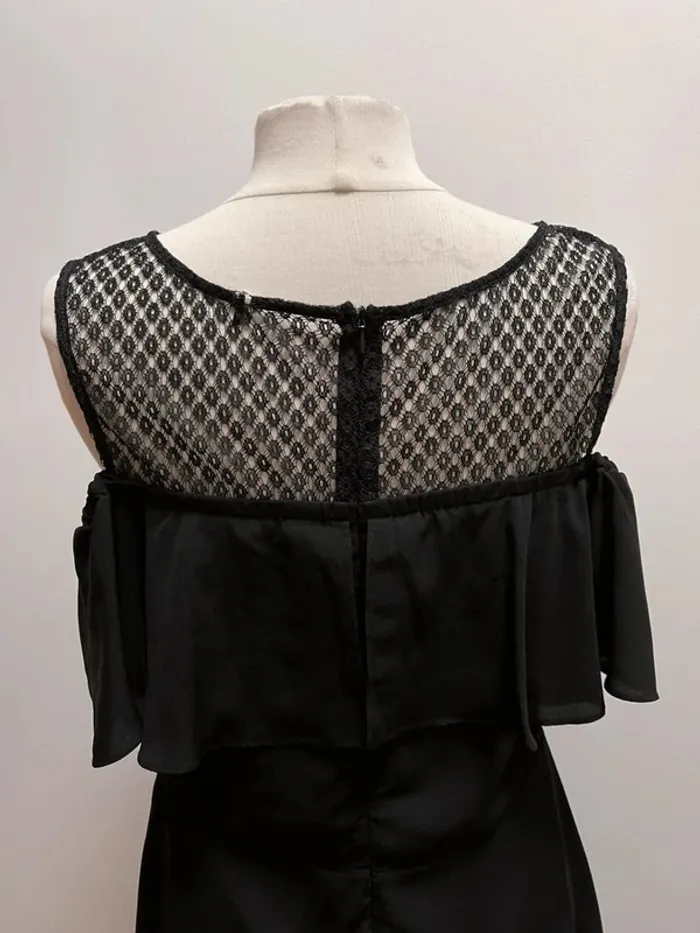 Superbe Robe noire avec dentelle Naf Naf 🌸 42 - photo numéro 4