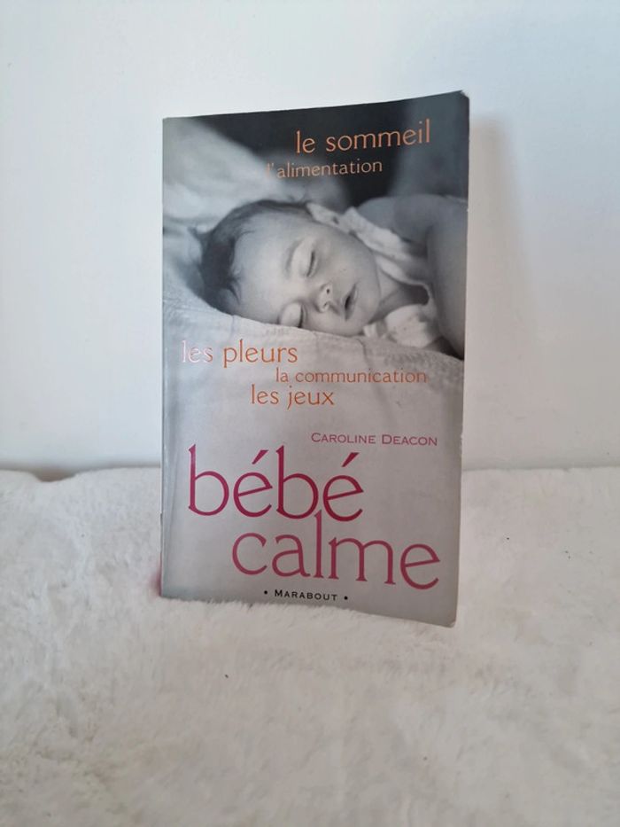 Livre Bébé calme Marabout