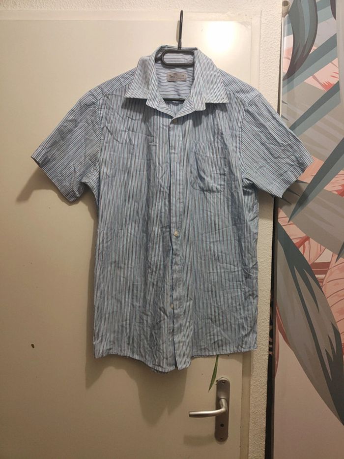 Jolie chemise homme M - photo numéro 2