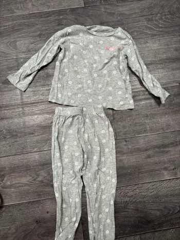 Pyjama fille 3 ans gris fleur