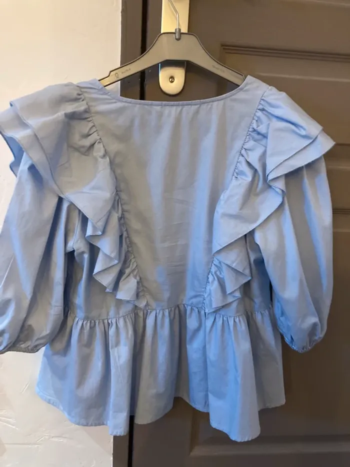 Blouse manche 3/4 à volants - photo numéro 2