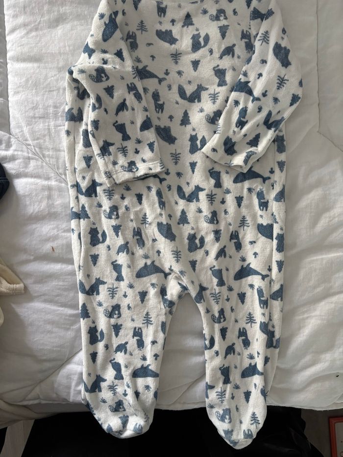 Pyjama bleu et blanc - photo numéro 2
