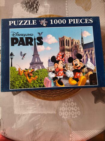 Puzzle 1000 pièces Disneyland Paris 