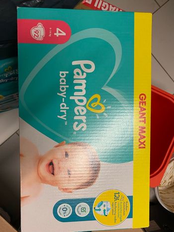 Pampers taille 4