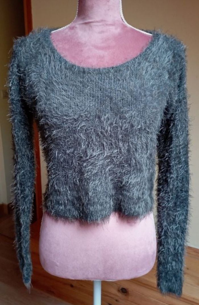 Crop top effet "poils"