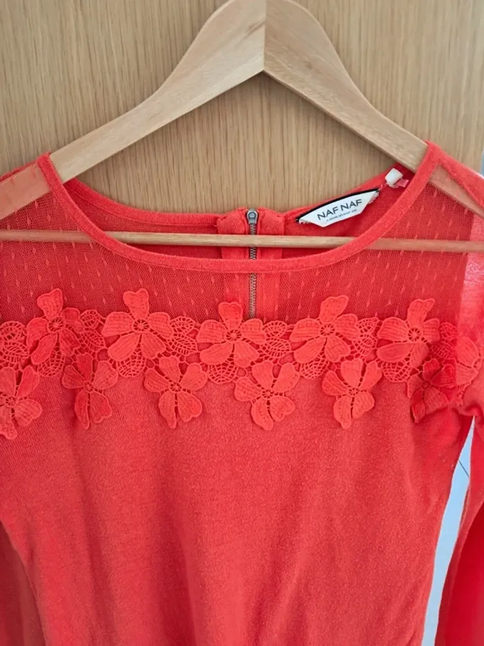 Pull femme taille M Naf Naf - photo numéro 2