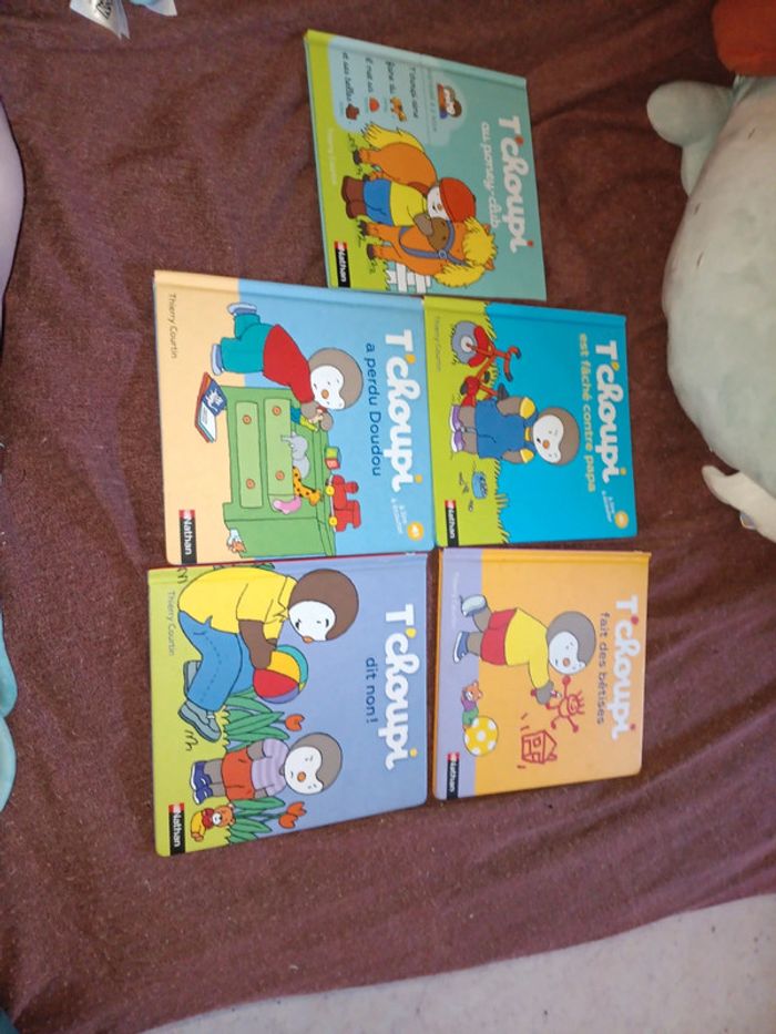 Lot livres tchoupi 2 sont abîmés photos pas vinted go