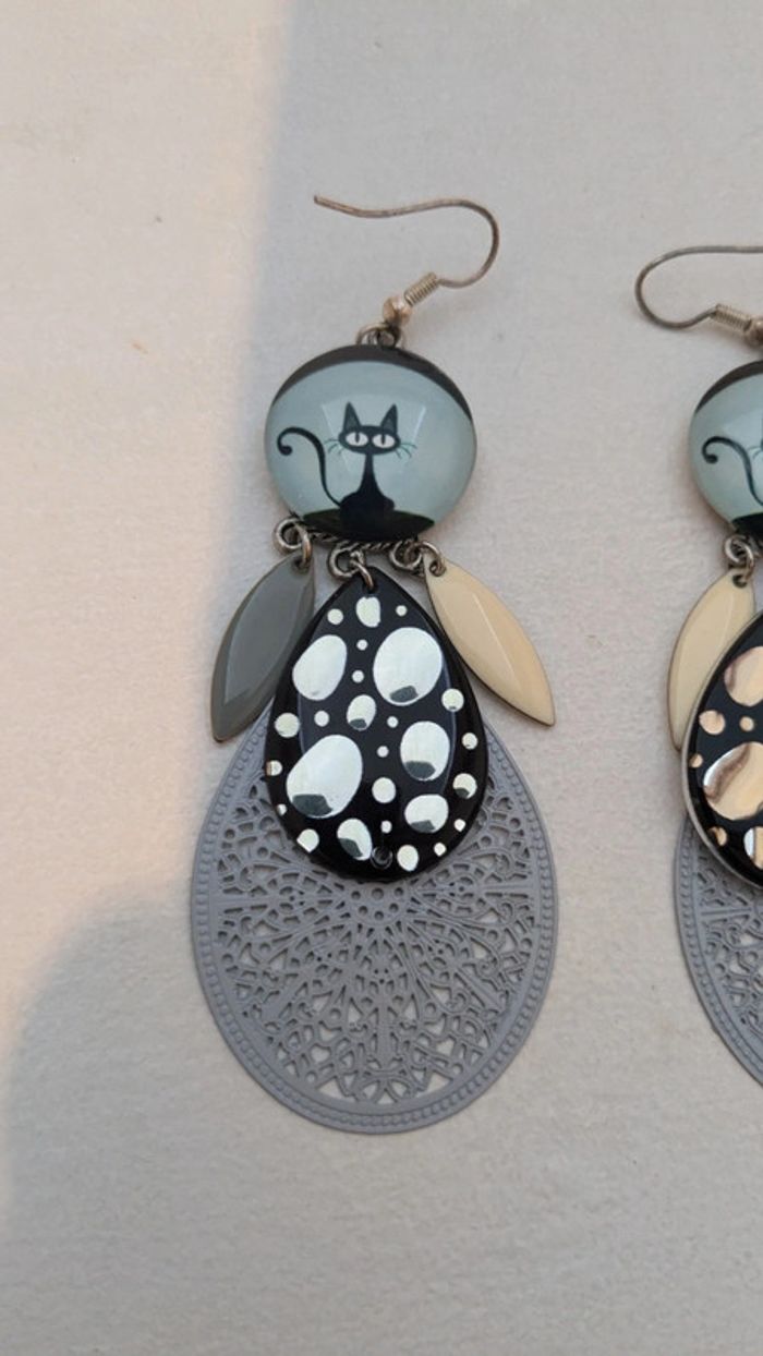 Boucles d'oreilles pendantes - photo numéro 3