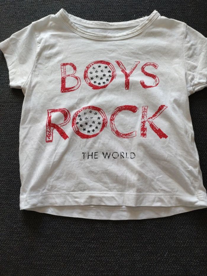 T shirt taille 18 mois