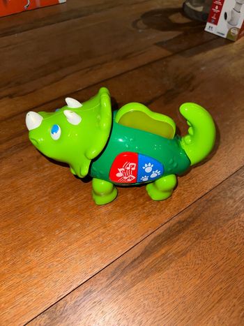 Dinosaure musical bébé