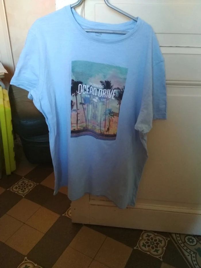 Tee shirt Kiabi taille M