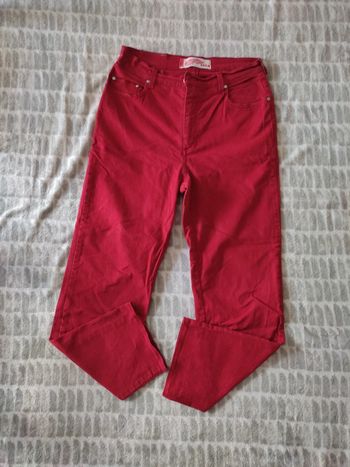 Pantalon jeans court pantacourt rouge taille haute Lee Cooper taille 40