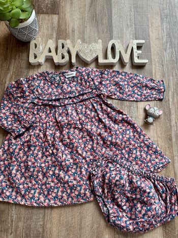 - Robe Bouchara       - 9 mois - Très bon état