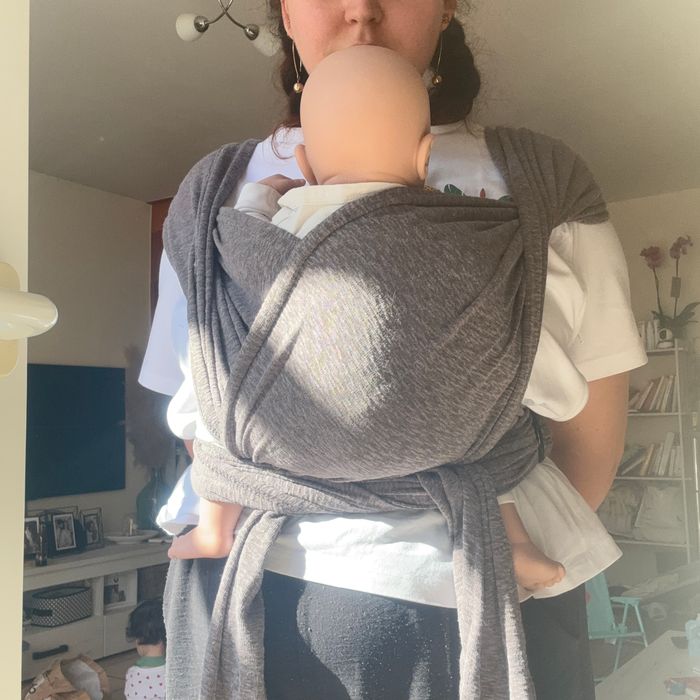 Porte bébé style écharpe Koala babycare - portage bébé - photo numéro 3