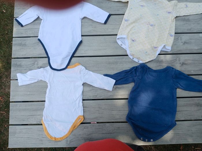 Lot de 13 bodies 3 mois garçons - photo numéro 5