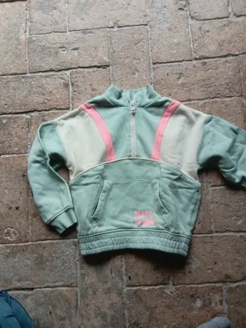 🌹pull kiabi 6 ans 🌹