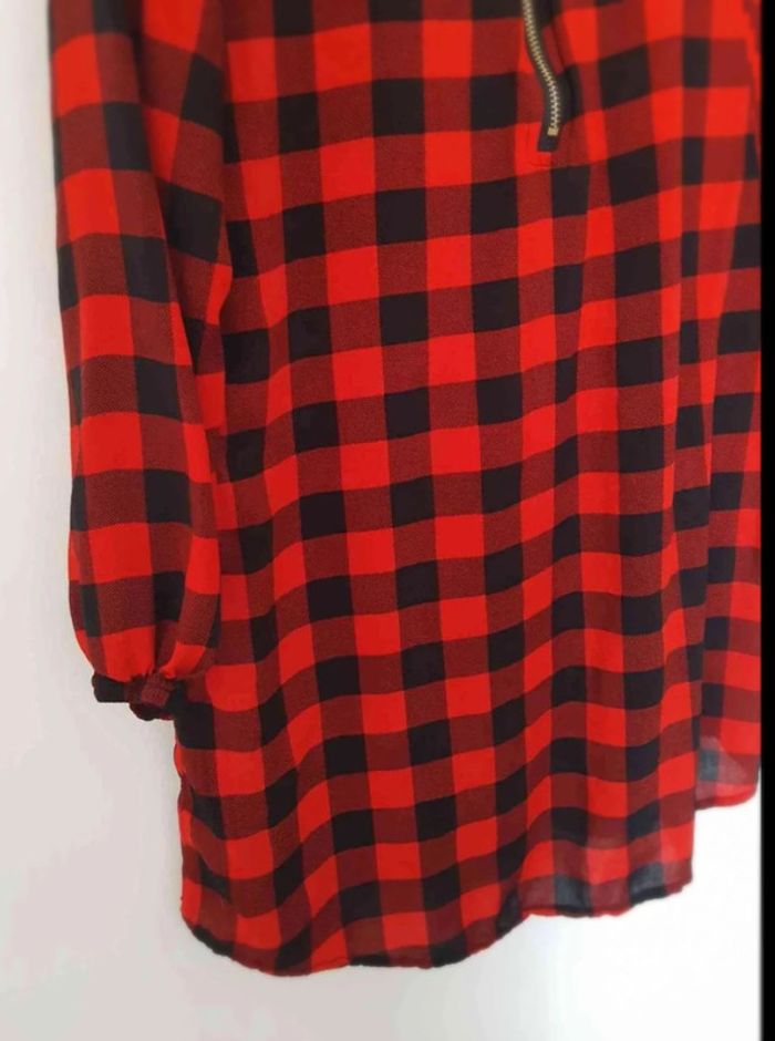 Robe  /  blouse  longue  taille  36 38 - photo numéro 3