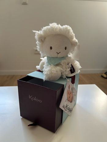 Doudou mouton Kaloo 2013