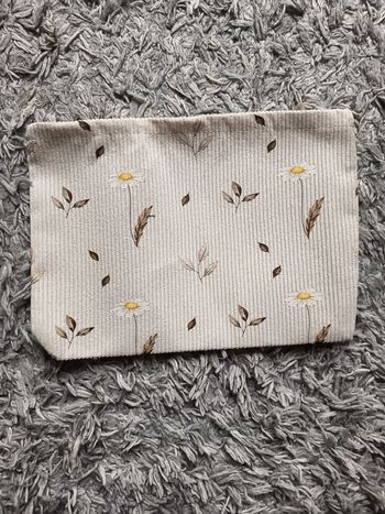 Trousse de maquillage neuf 