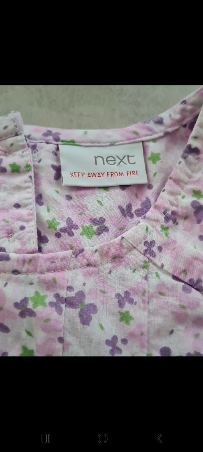 Robe sans manches dos nu - photo numéro 3