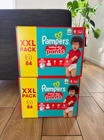 Lot de 2 XXL Packs. Taille 6 (13-19 kg). 168 pants 