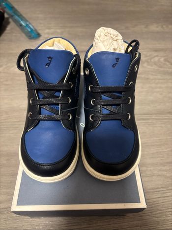 Basket jacadi garçon 22  neuve