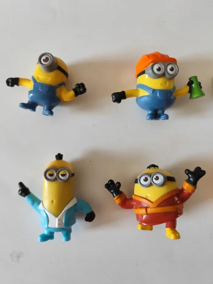 Lot de figurines Minions - photo numéro 2