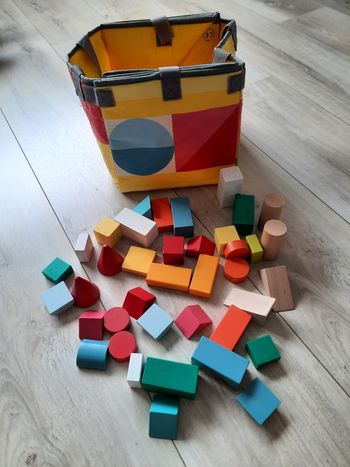 Cubes + sac de rangement/ tapis. JANOD