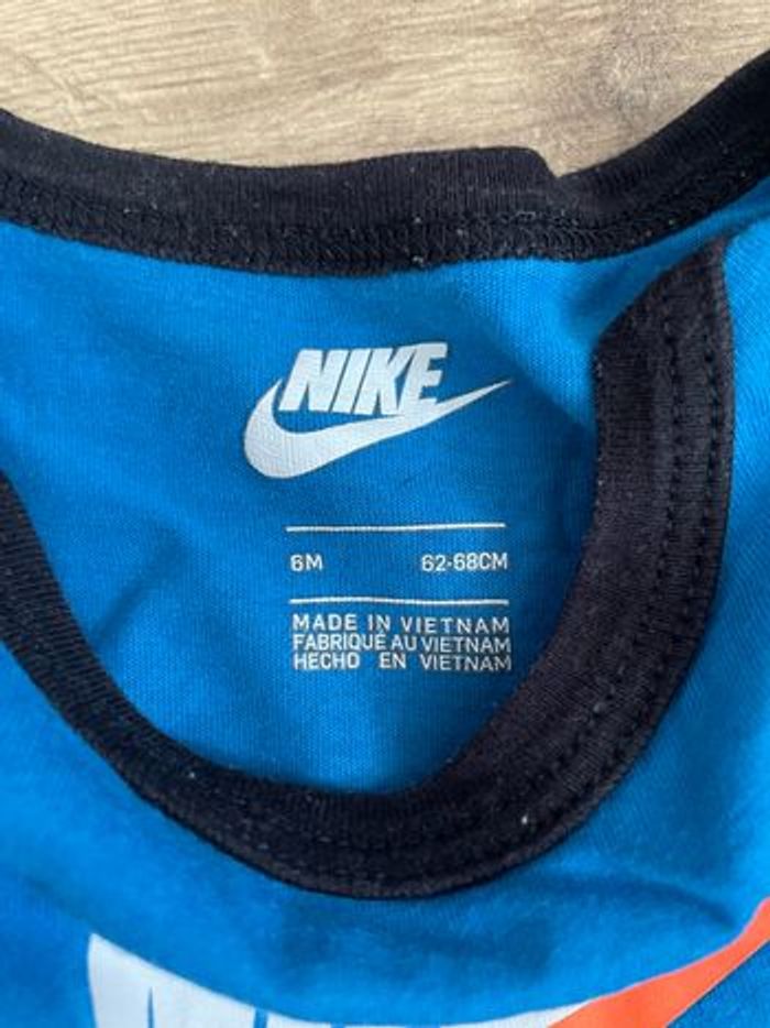 Lot 3 Body nike - photo numéro 5