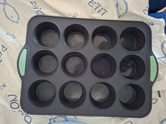Lot moules gâteau muffin silicone - photo numéro 3