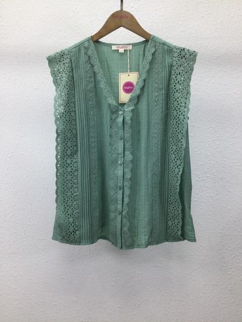 Blouse vert d’eau taille 40