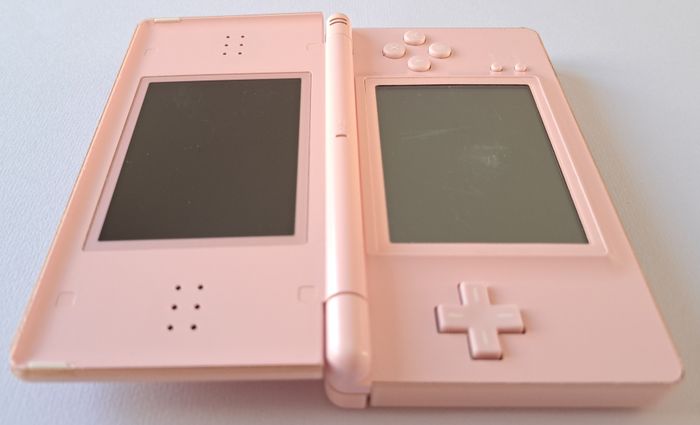 🎮 Console Nintendo DS Lite rose semi fonctionnelle - photo numéro 8