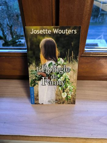 livre L'épingle De Fanny - Wouters Josette en tres bon etat ref EC