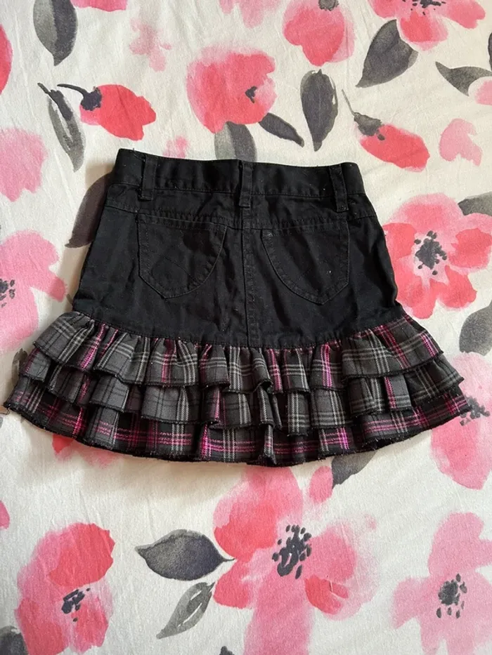 Jupe noir volants - photo numéro 2