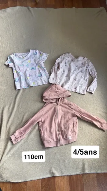 Lot fille 4/5ans