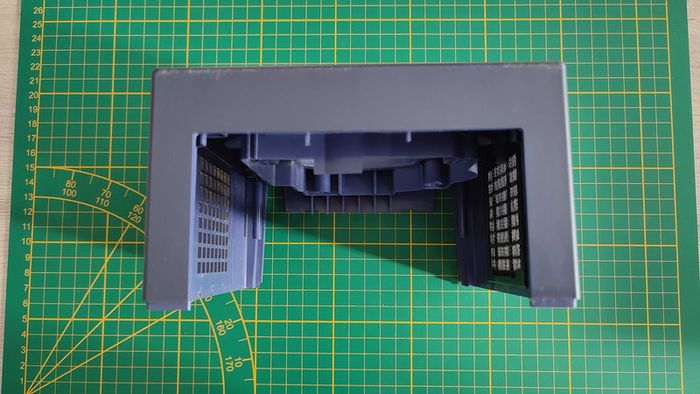 Plasturgie supérieure violette pièce détachée console de jeux Nintendo Gamecube DOL-001 (EUR) #C20 - photo numéro 4