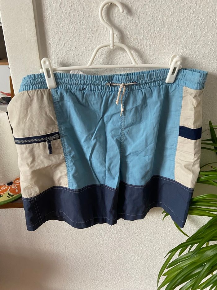 Maillot de bain bleu