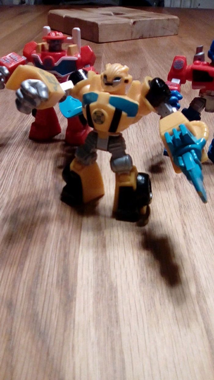 Lot de 5 figurines transformers - photo numéro 4