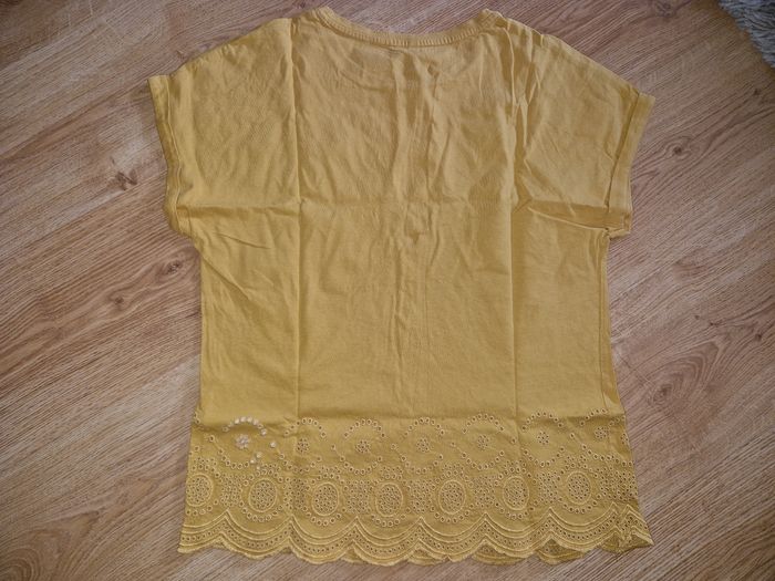 T shirt Only Taille S TBE - photo numéro 3