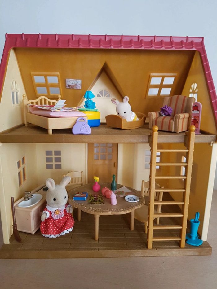 Sylvanian Families maison, famille et bus - photo numéro 2